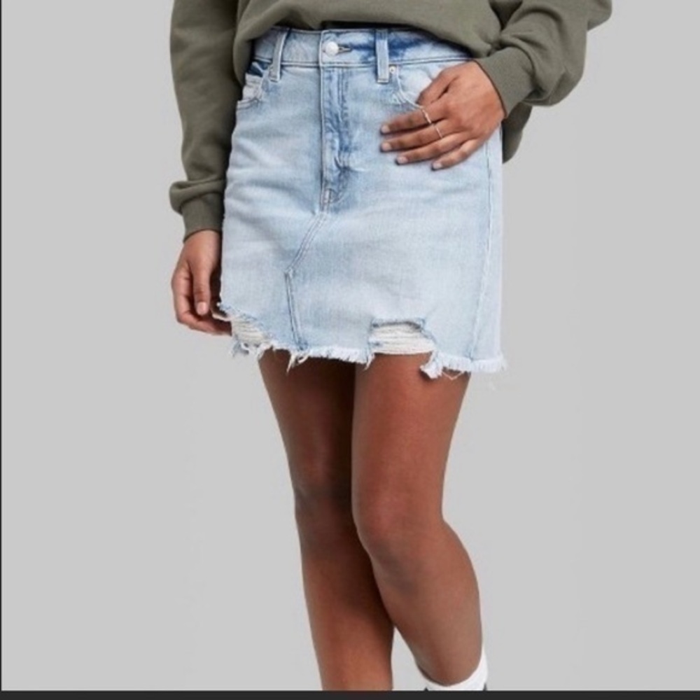 NWT Wild Fable Distressed Ripped Jean Skirt High Rise size 00